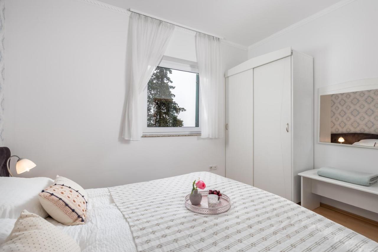 Summer Breeze Apartment With A Pool Opatija Exterior foto